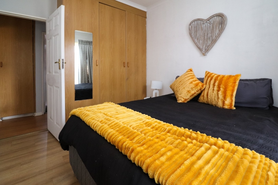 2 Bedroom Property for Sale in Flamwood North West